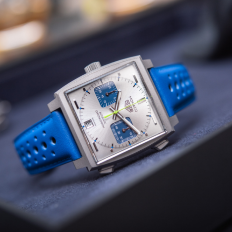 En uformell Calatrava,replika klokker Patek Philippe 6007G-klokke